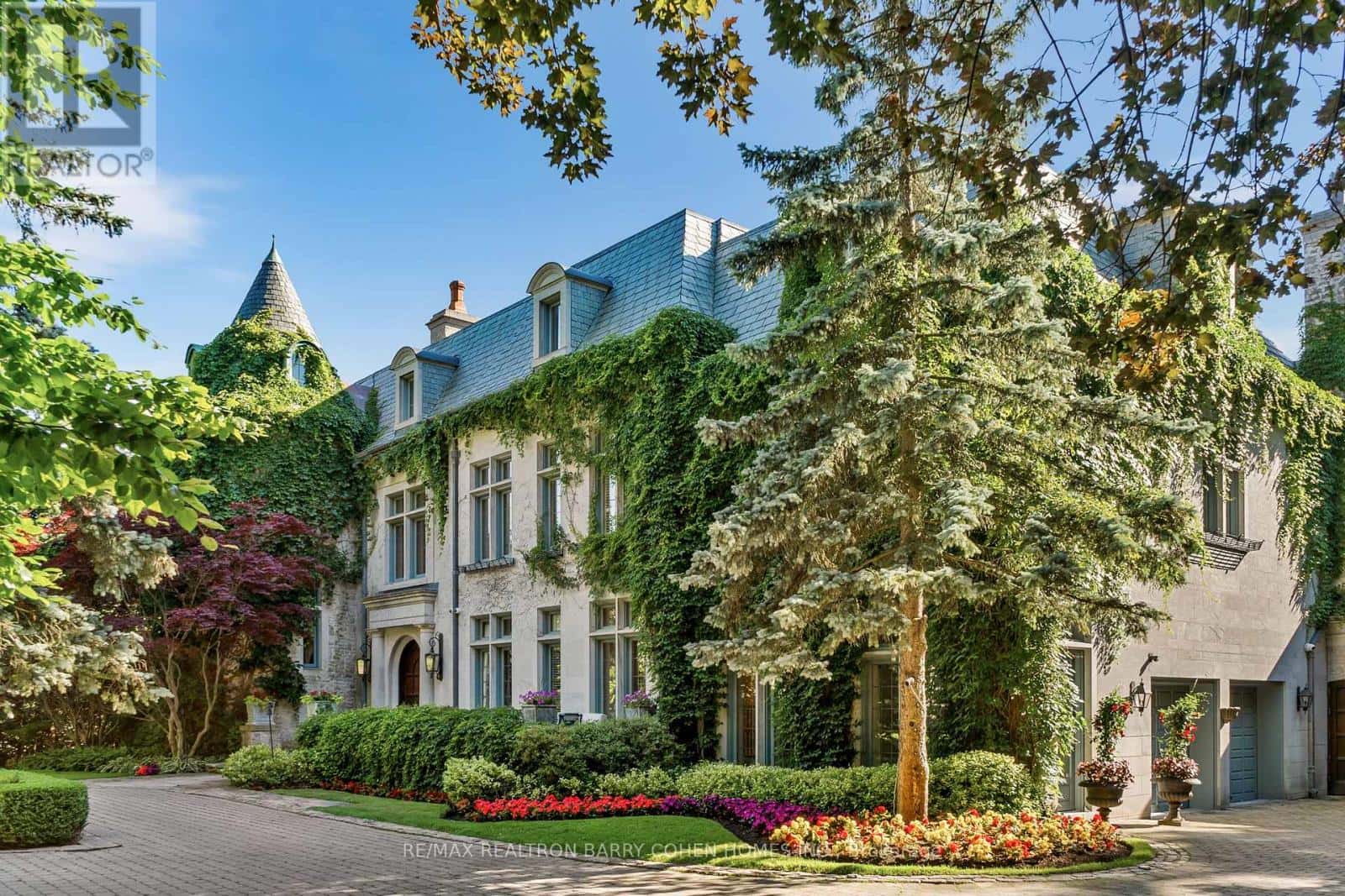 85 THE BRIDLE PATH — Toronto (Bridle Path-Sunnybrook-York Mills), Ontario - Photo 3 of 33