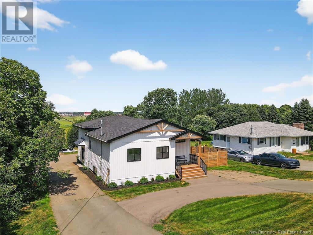 279 Hillsborough Road — Riverview, New Brunswick - Photo 3 of 50