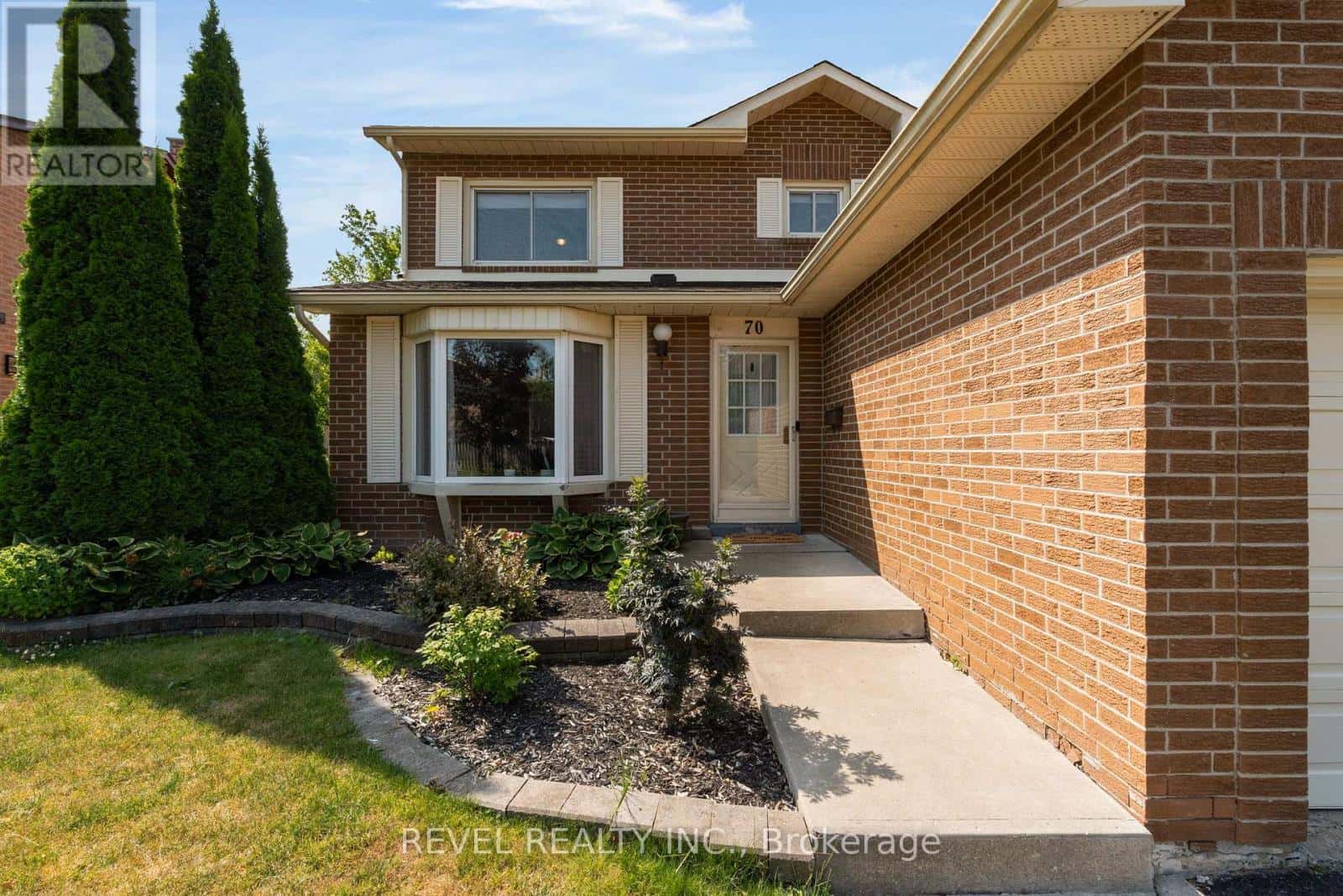 Barrie (Sunnidale), Ontario — Barrie (Sunnidale), Ontario - Photo 3 of 47