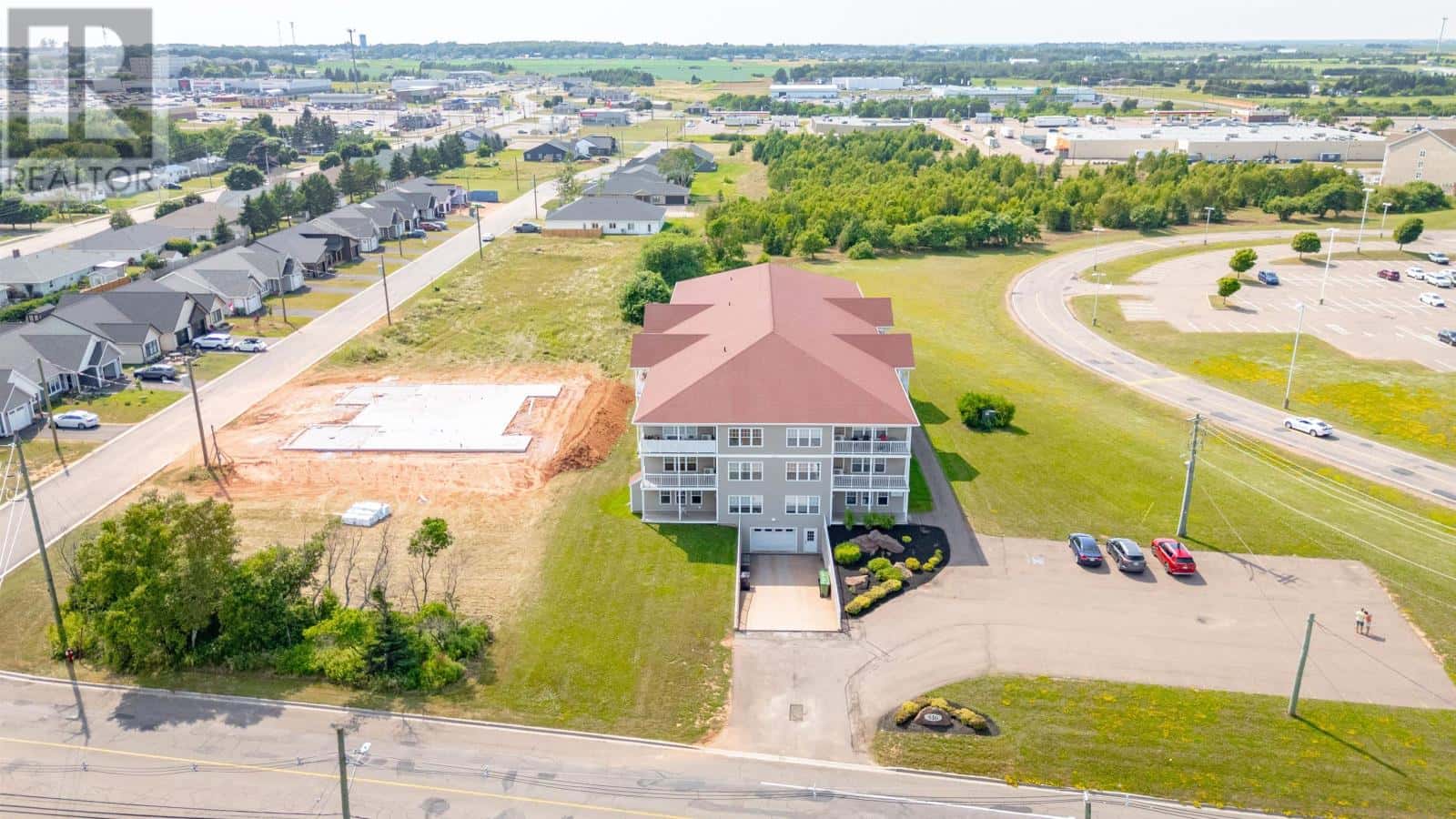 #301 516 MACEWEN Road — Summerside, Prince Edward Island - Photo 3 of 23