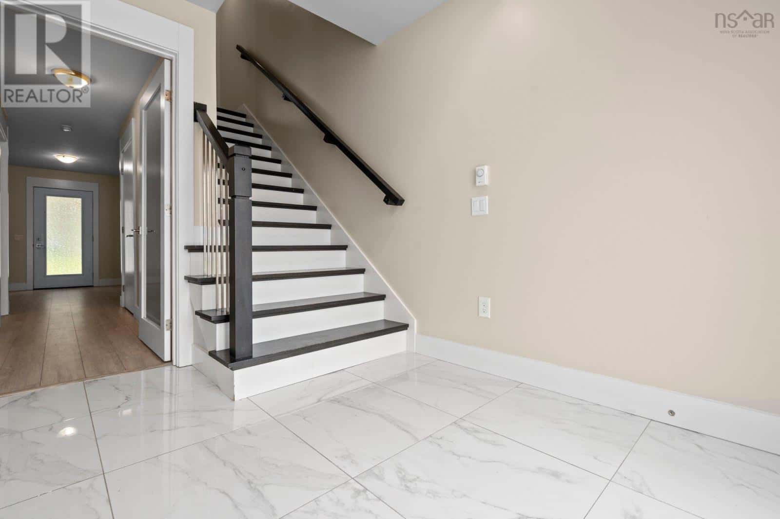 88 Tyler Street — Elmsdale, Nova Scotia - Photo 3 of 51