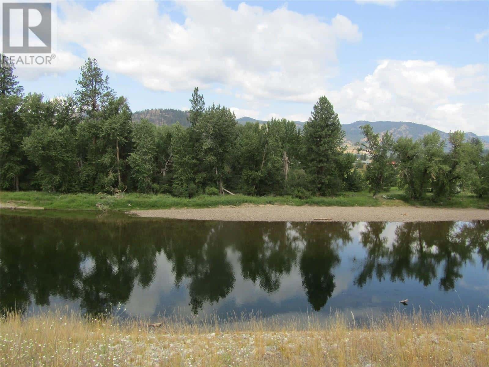 5925 Danish Road — Grand Forks, British Columbia - Photo 4 of 25