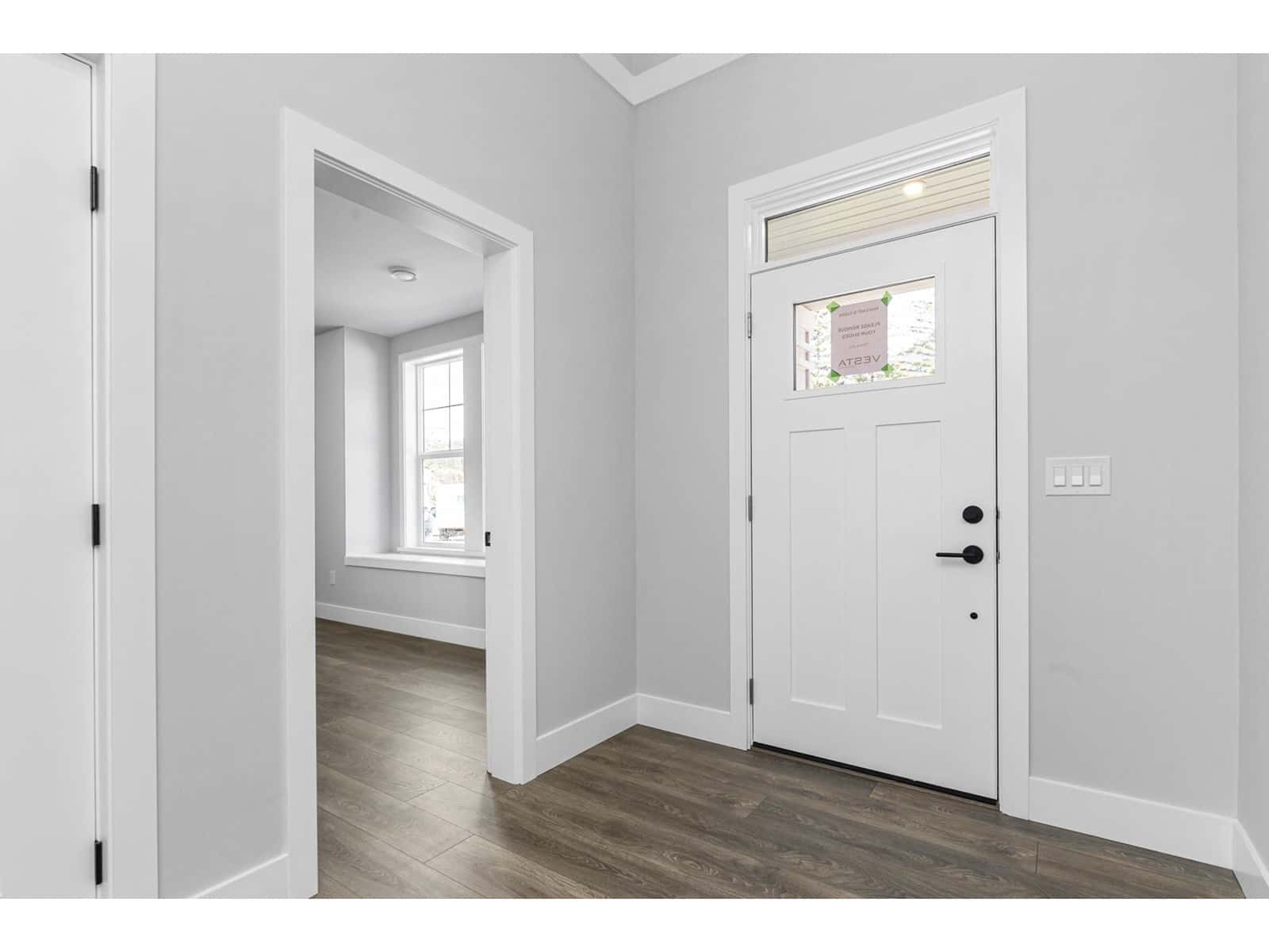 1949 SPARROW HAWK PLACE, Mt Woodside — Agassiz, British Columbia - Photo 3 of 40