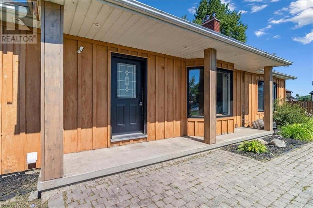 6550 SINCLAIRVILLE Road — Glanbrook, Ontario - Photo 3 of 30