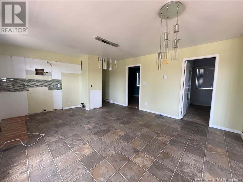 10 St-Paul Street — Kedgwick, New Brunswick - Photo 5 of 20