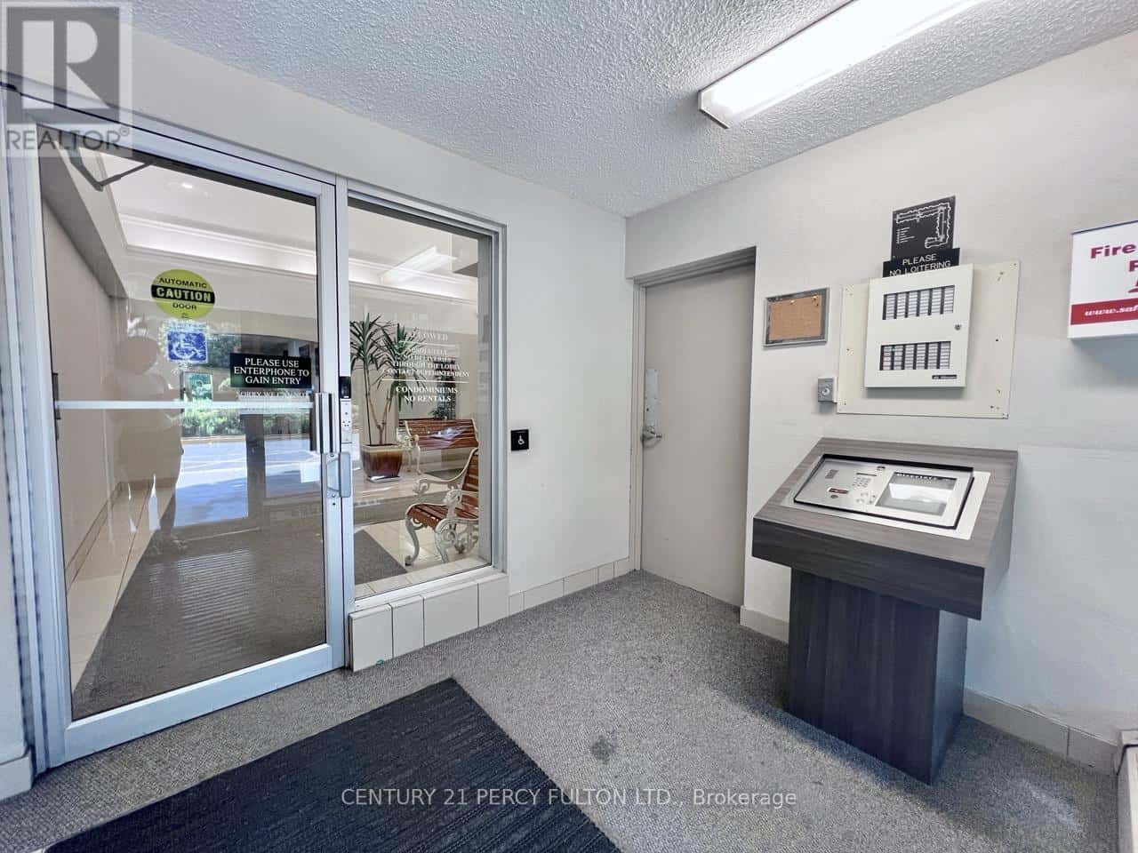 228 - 4005 DON MILLS ROAD — Toronto (Hillcrest Village), Ontario - Photo 4 of 31