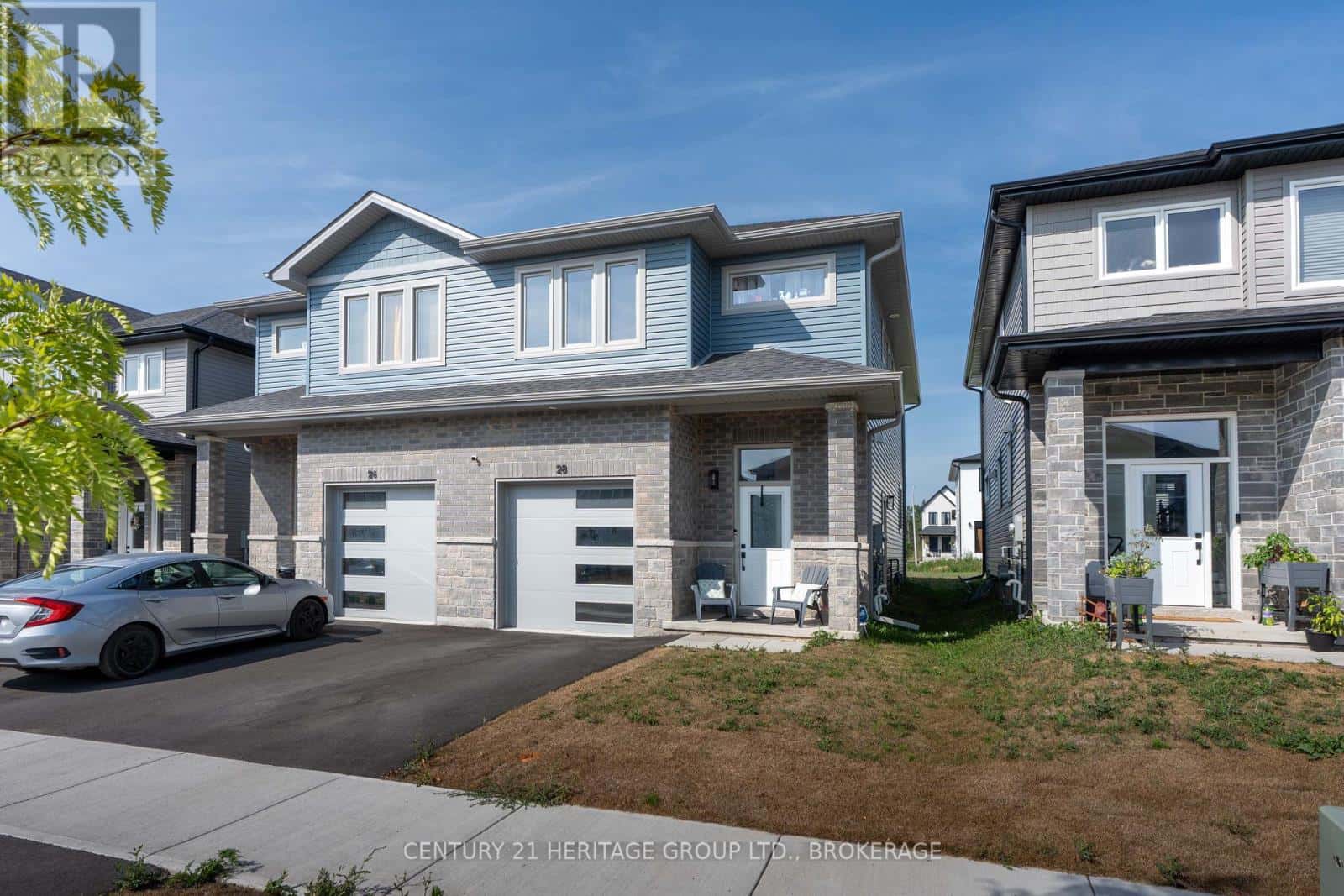 28 DUSENBURY DRIVE — Loyalist (Lennox and Addington - South), Ontario - Photo 2 of 49