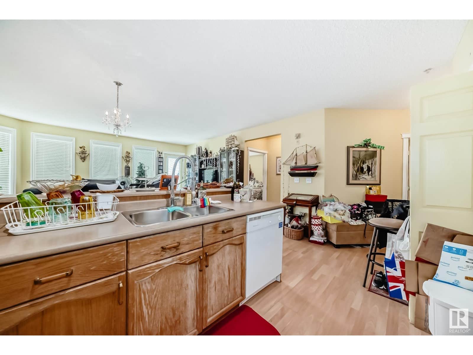 #410 9120 156 ST NW - Photo 5 of 19, Edmonton, Alberta