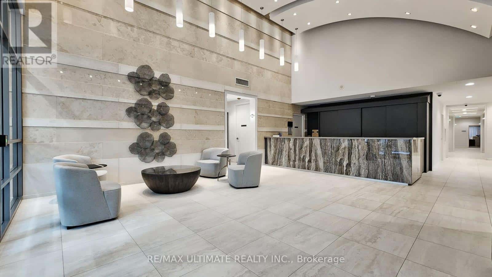 905 - 18 SPRING GARDEN AVENUE — Toronto (Willowdale East), Ontario - Photo 3 of 28