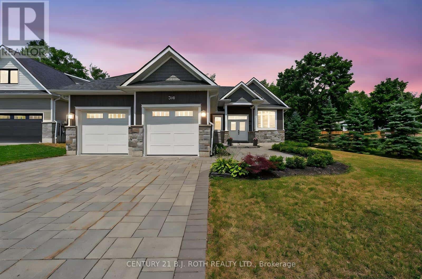 300 SHANTY BAY ROAD — Oro-Medonte (Shanty Bay), Ontario - Photo 2 of 50