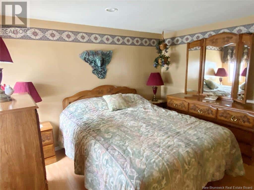 4 Gagnon Avenue — Edmundston, New Brunswick - Photo 5 of 28