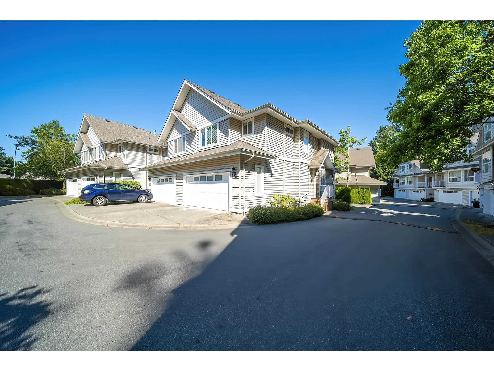 24 8568 209 STREET — Langley, British Columbia - Main photo