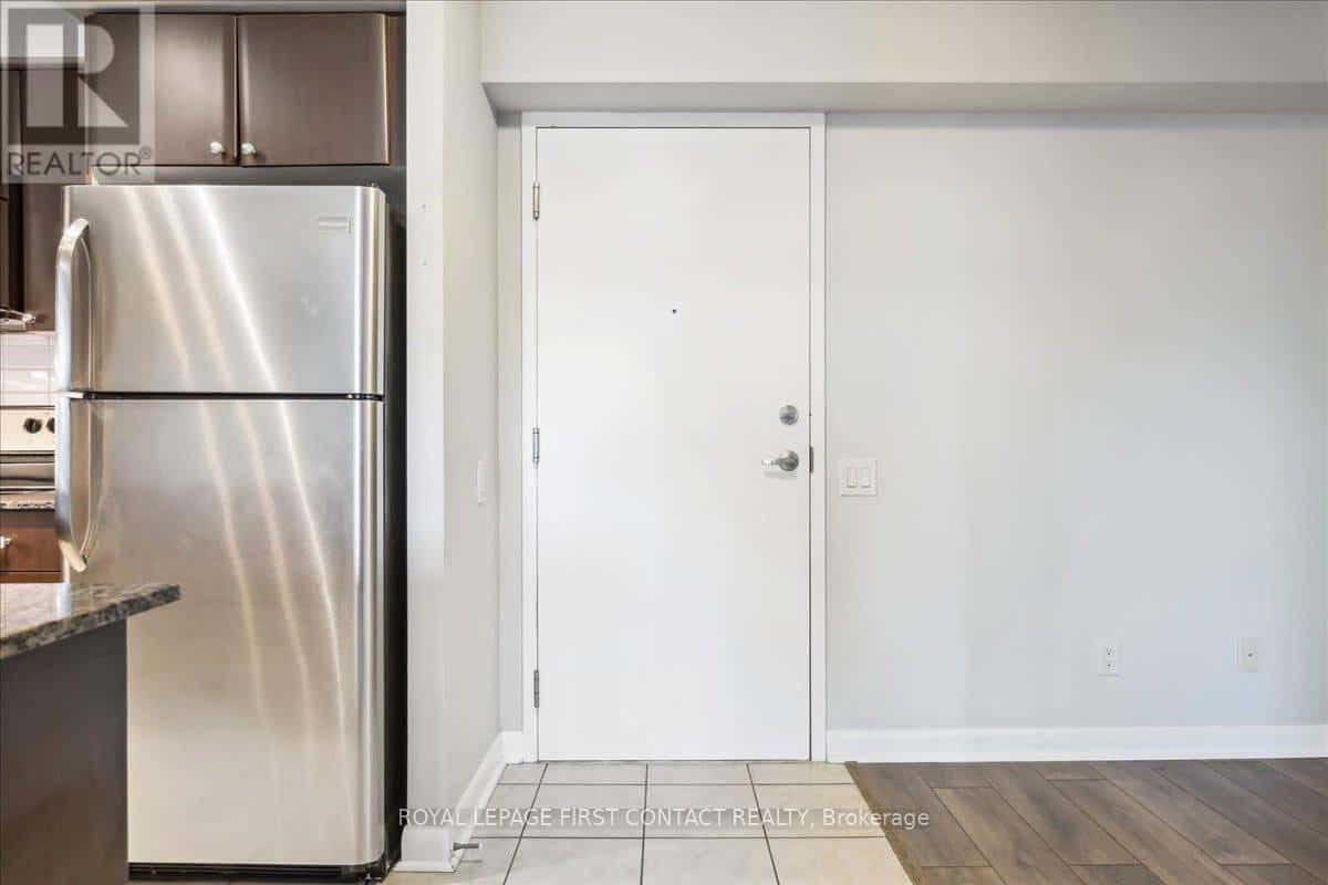 405 - 525 WILSON AVENUE — Toronto (Clanton Park), Ontario - Photo 5 of 40