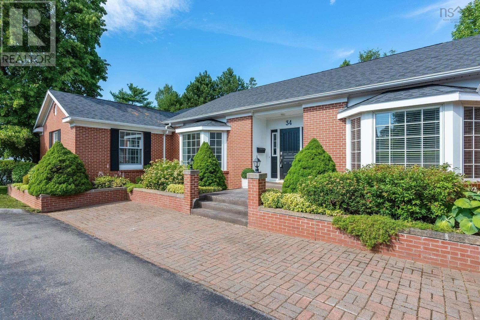 Kentville, Nova Scotia — Kentville, Nova Scotia - Main photo