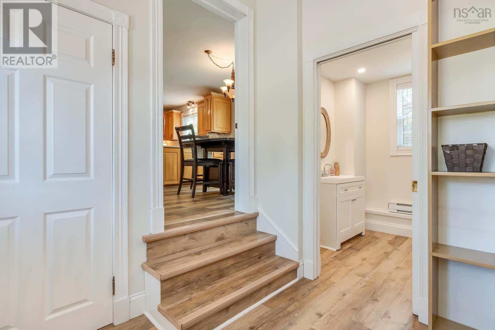 Kentville, Nova Scotia — Kentville, Nova Scotia - Photo 5 of 100