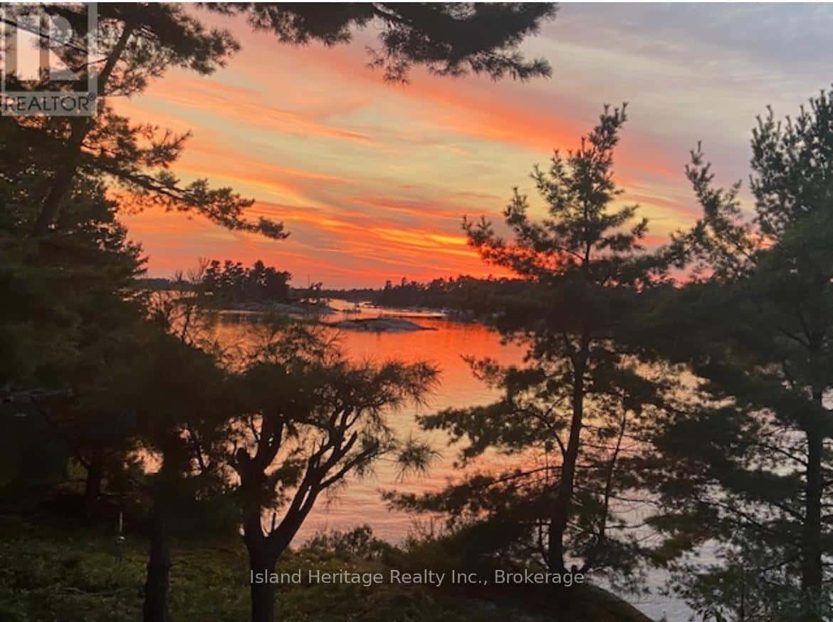 1915 GEORGIAN BAY ISLAND