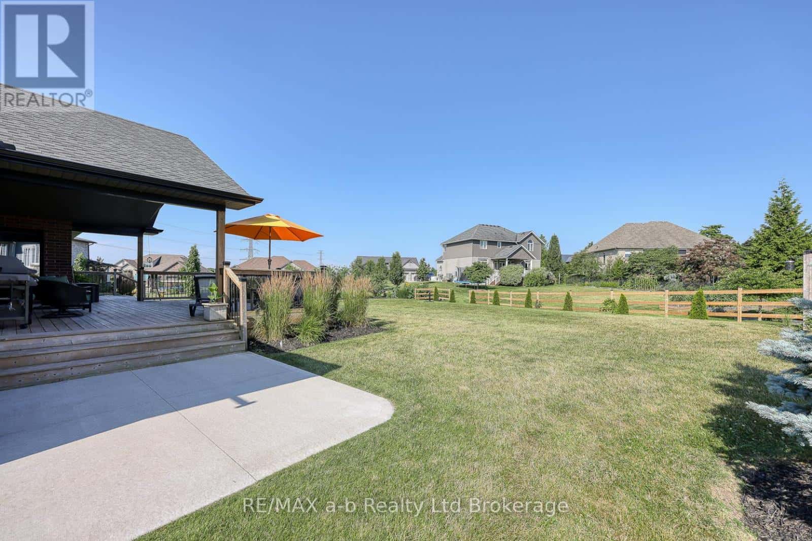 49286 ASHLAND AVENUE — Malahide (Lyons), Ontario - Photo 4 of 40