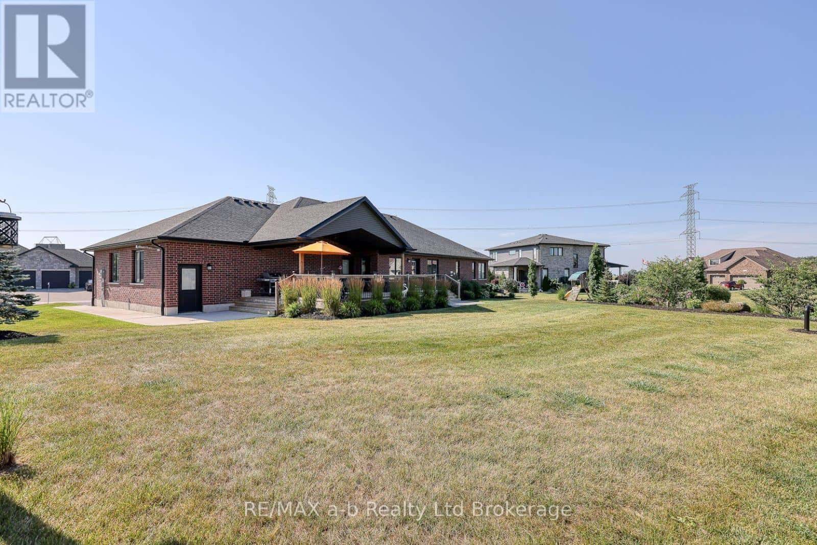 49286 ASHLAND AVENUE — Malahide (Lyons), Ontario - Photo 5 of 40