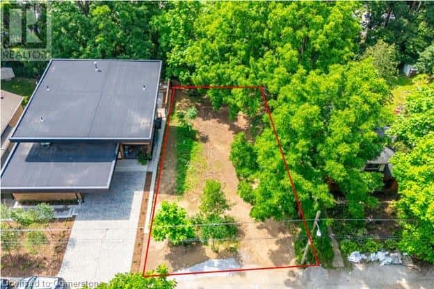 98 ALMA Street — Dundas, Ontario - Photo 2 of 64