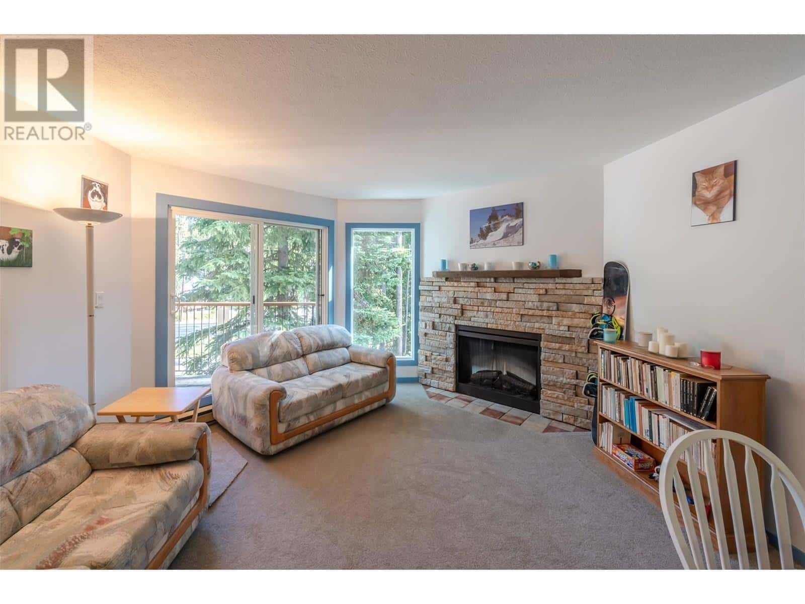 1191 Apex Mountain Road Unit# 202 — Apex Mountain, British Columbia - Photo 2 of 33