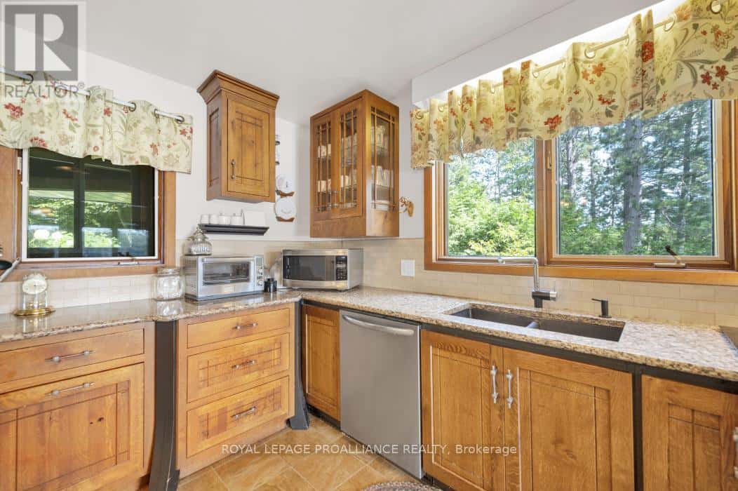 1196 HEAD ROAD — Frontenac (Frontenac North), Ontario - Photo 5 of 45