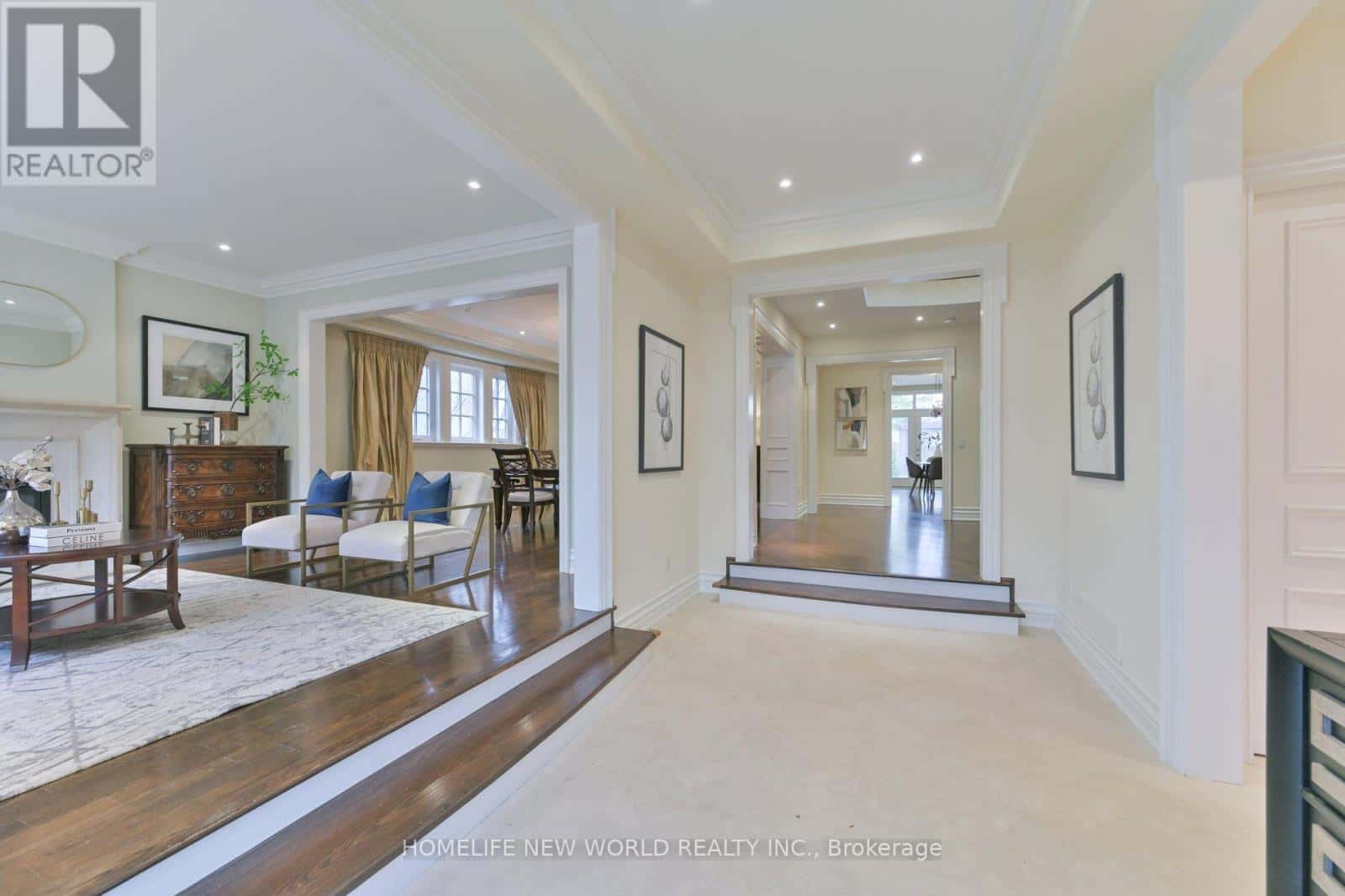 33 EVITA COURT — Vaughan (Uplands), Ontario - Photo 4 of 49