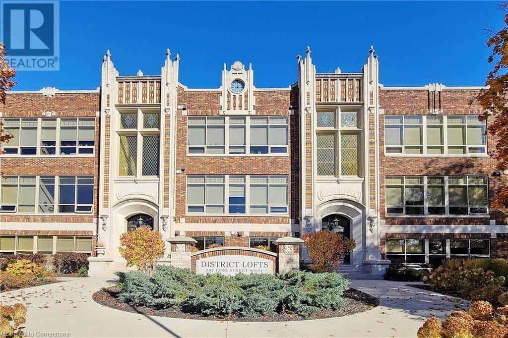 397 KING Street W Unit# 108 — Dundas, Ontario - Photo 2 of 39