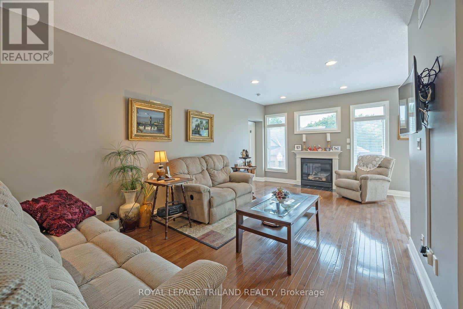 19 - 578 MCGARRELL PLACE — London North (North R), Ontario - Photo 3 of 33