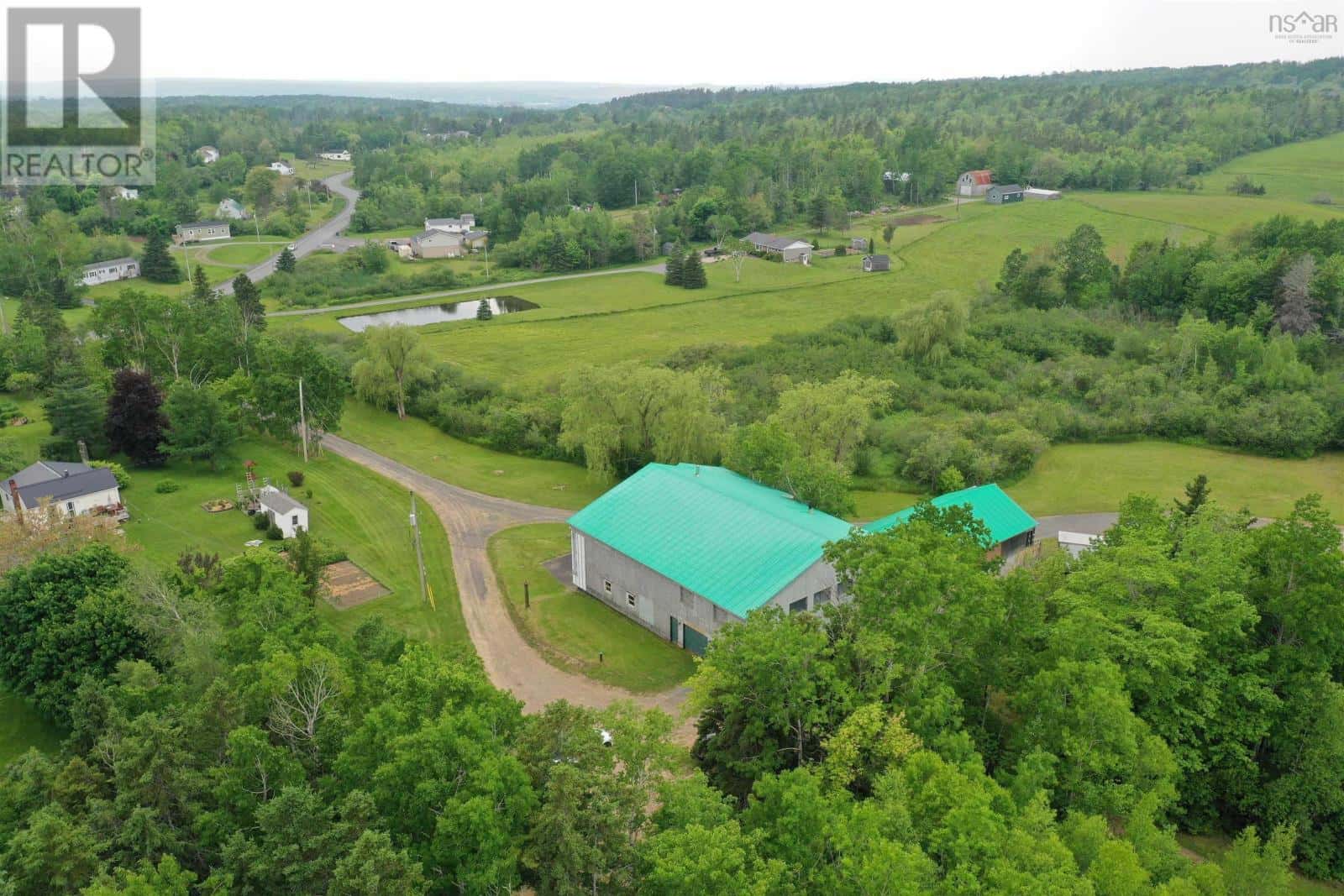 6185 Highway 4 — Linacy, Nova Scotia - Photo 3 of 39