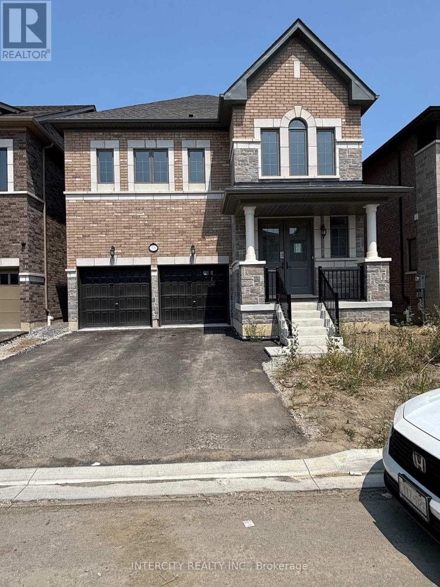 35 KEYWORTH CRESCENT — Brampton (Sandringham-Wellington North), Ontario - Main photo