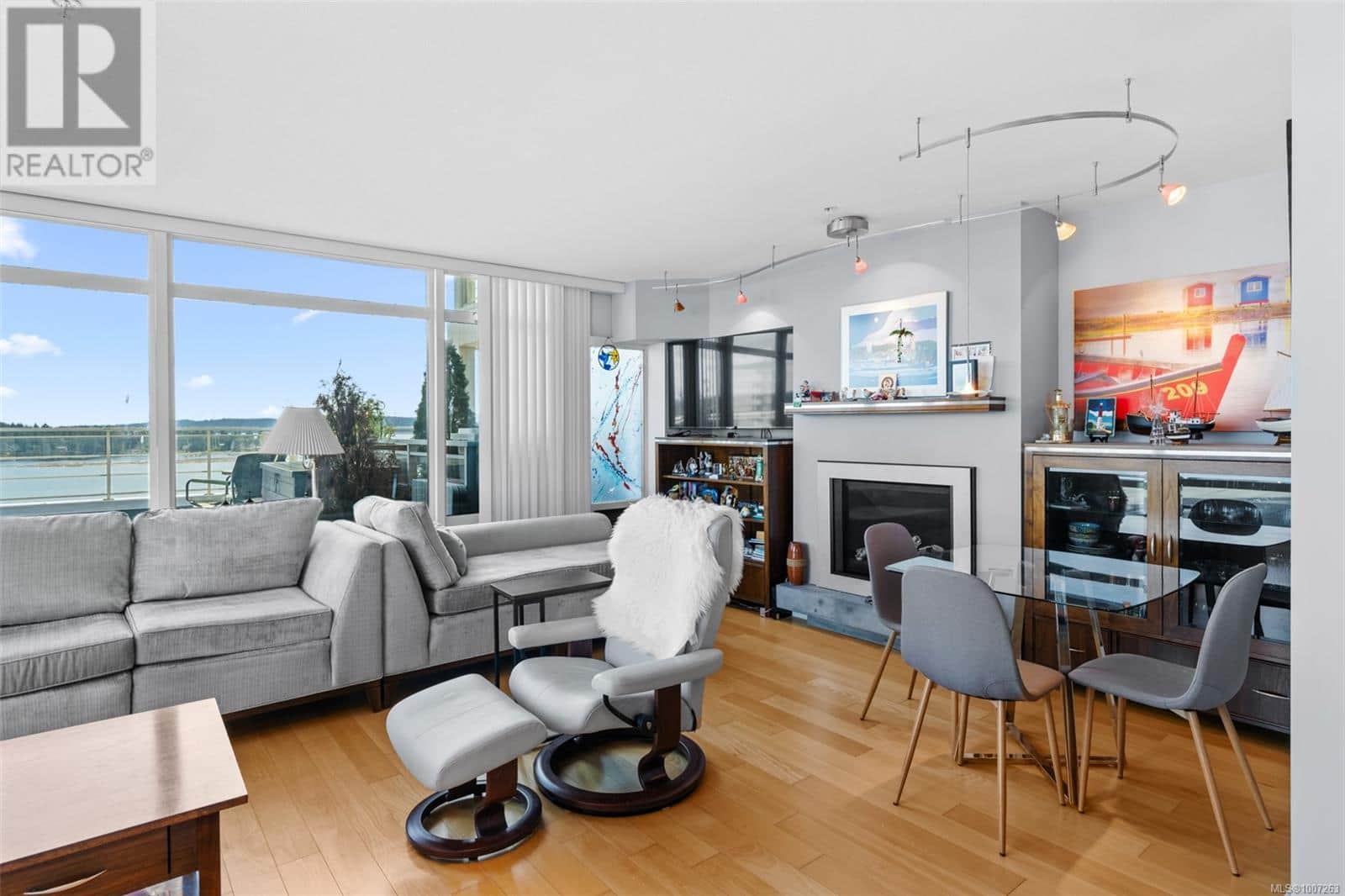 805 38 Front St - Photo 4 of 60, Nanaimo, British Columbia