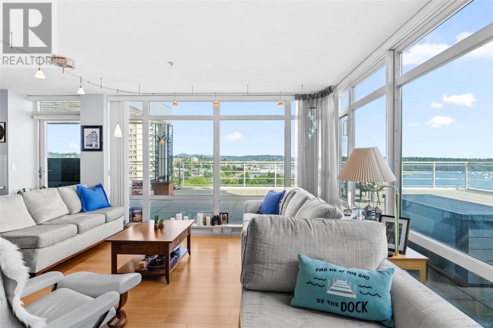 805 38 Front St - Photo 3 of 60, Nanaimo, British Columbia