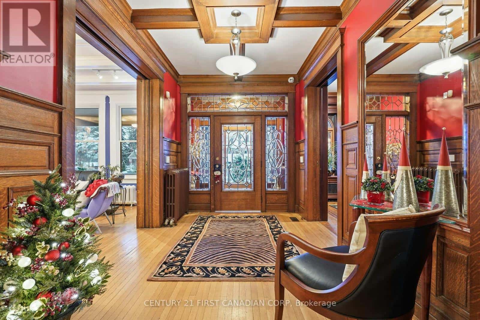 191 CHEAPSIDE STREET — London East (East B), Ontario - Photo 3 of 100