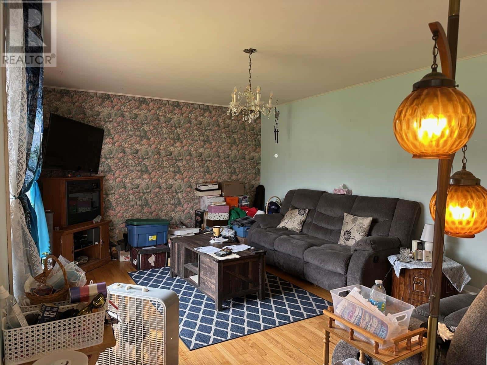 10 Elizabeth AVE — Terrace Bay, Ontario - Photo 4 of 35