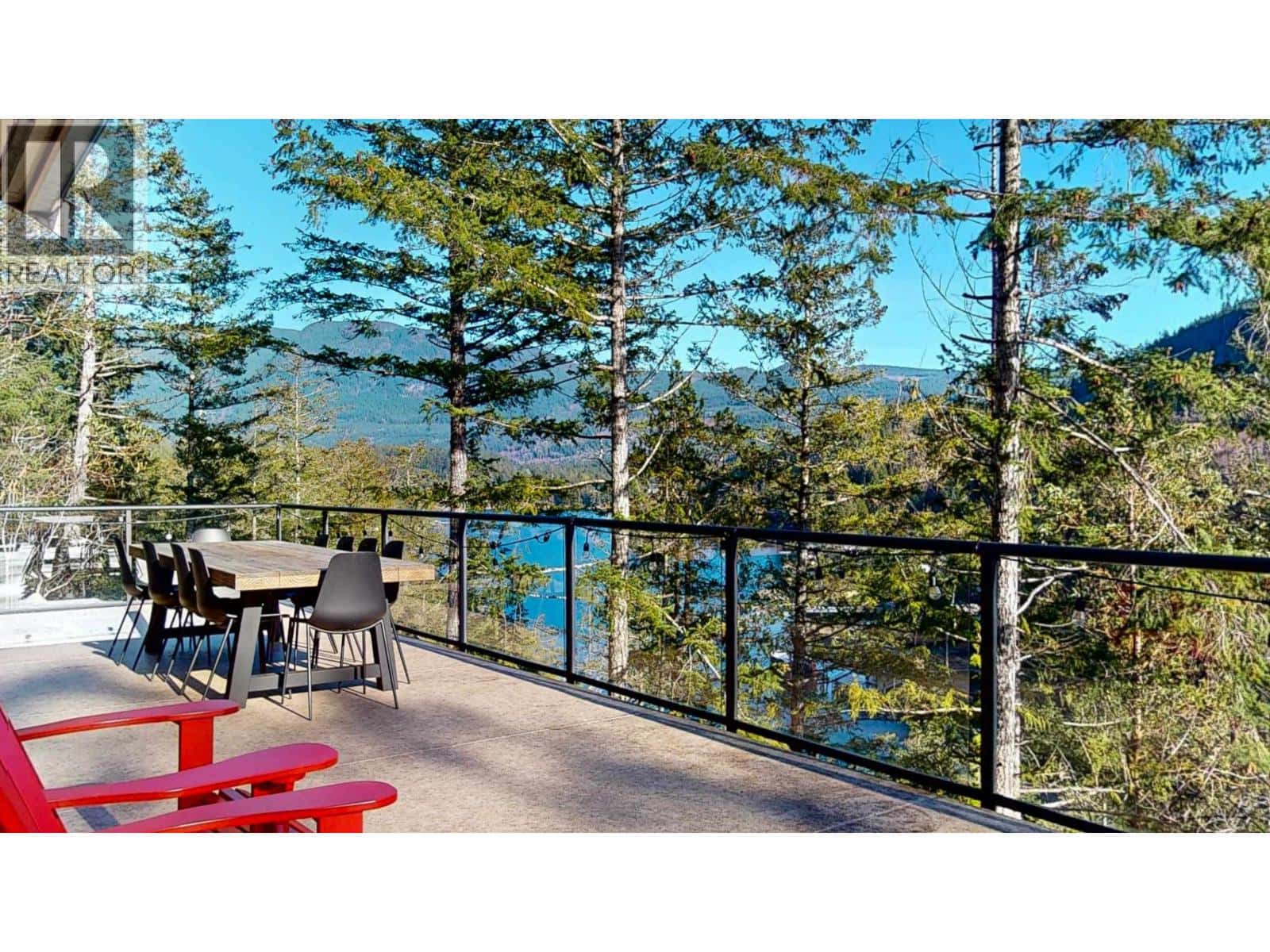 5273 CLAYDON — Garden Bay, British Columbia - Photo 5 of 40