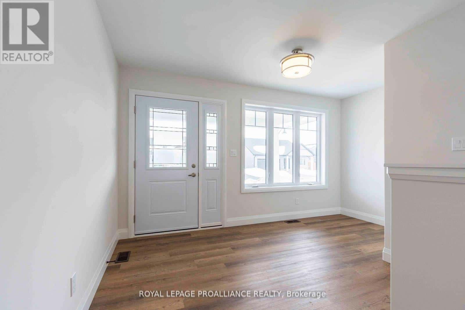 78 STIRLING CRESCENT — Prince Edward County (Picton), Ontario - Photo 3 of 21