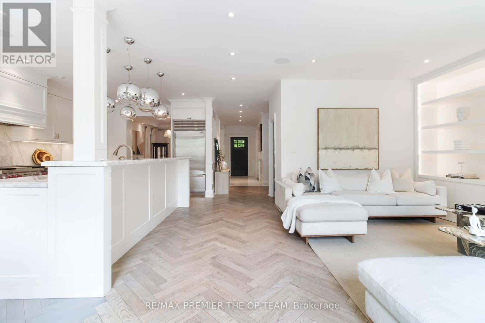 37 ST ANDREWS GARDENS — Toronto (Rosedale-Moore Park), Ontario - Photo 5 of 49