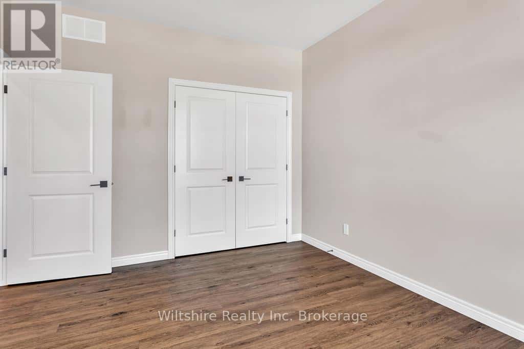 16 PINTAIL LANE — Norfolk (Port Rowan), Ontario - Photo 3 of 36