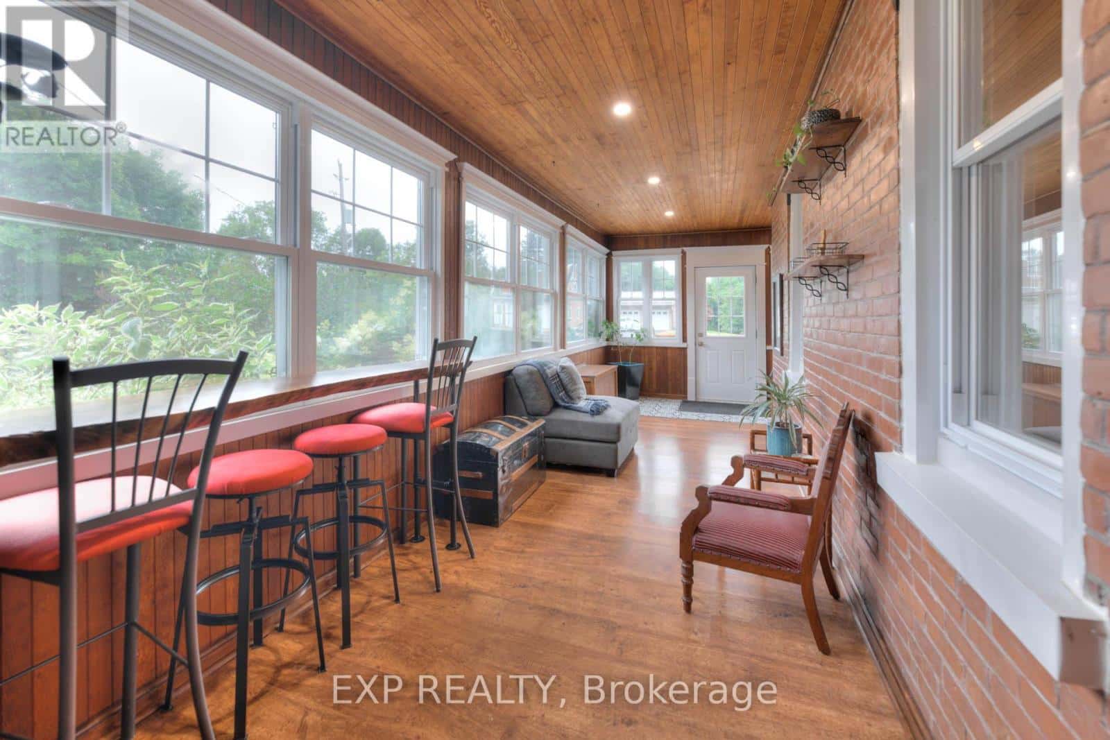 2027 VICTORIA STREET — Howick, Ontario - Photo 5 of 50