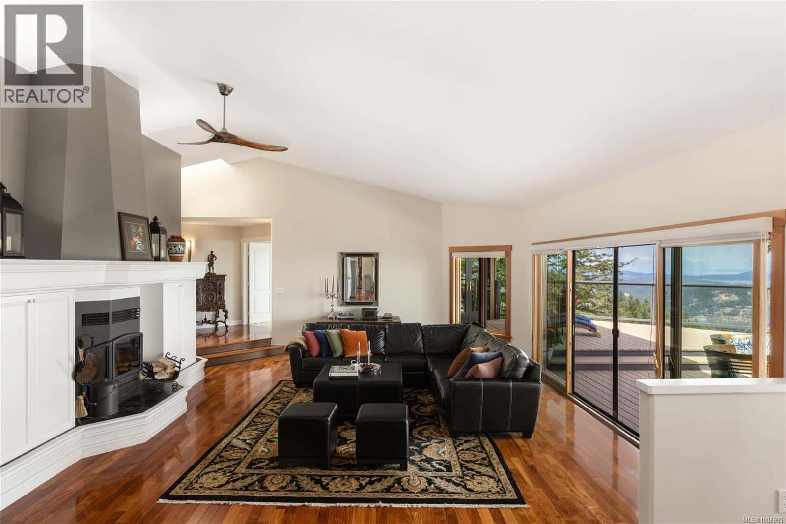 253 Chilton Rd — Salt Spring, British Columbia - Photo 5 of 48