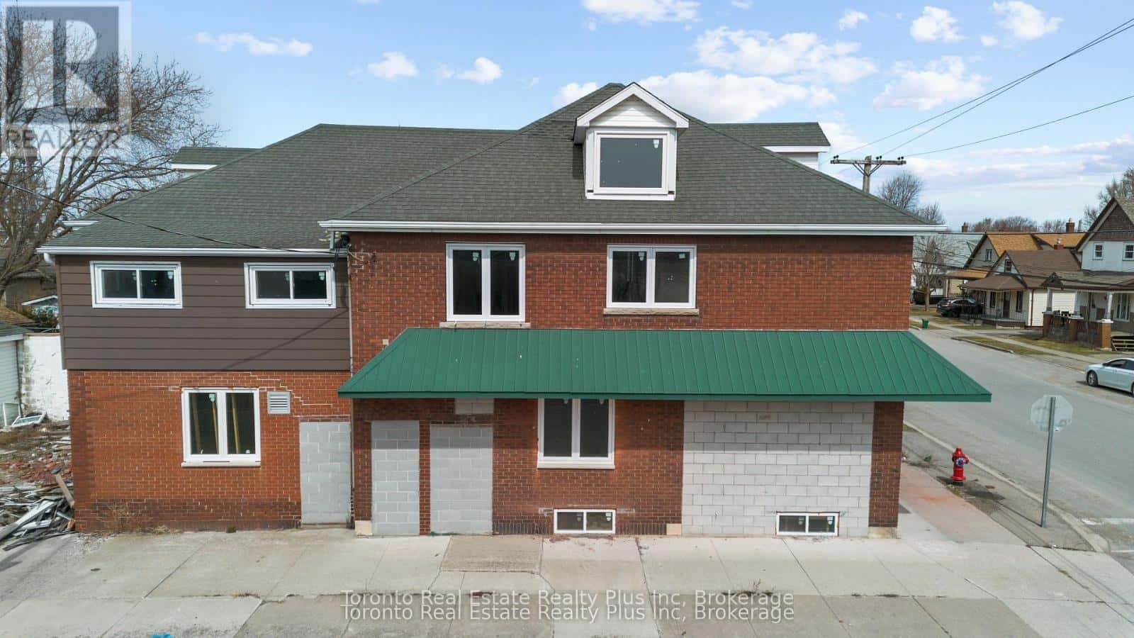 180 FARES STREET — Port Colborne (East Village), Ontario - Photo 3 of 8