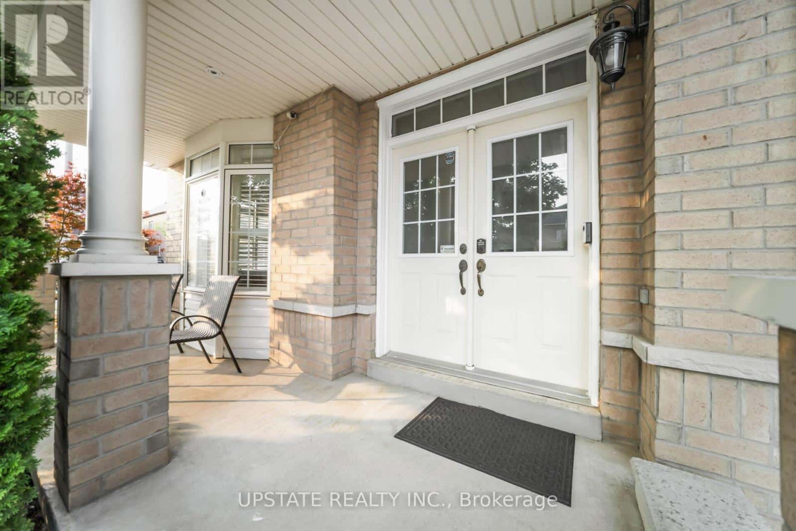 48 CLEMENTINE DRIVE — Brampton (Bram West), Ontario - Photo 3 of 35