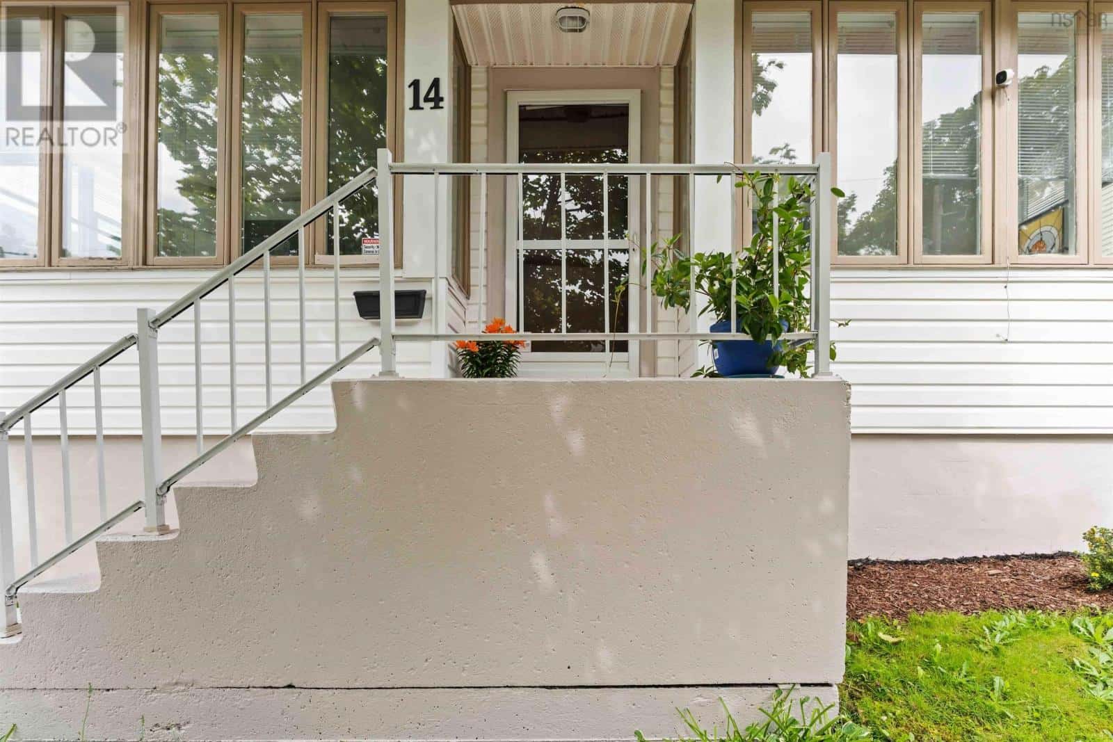 14 Ryerson Court — Yarmouth, Nova Scotia - Photo 4 of 50