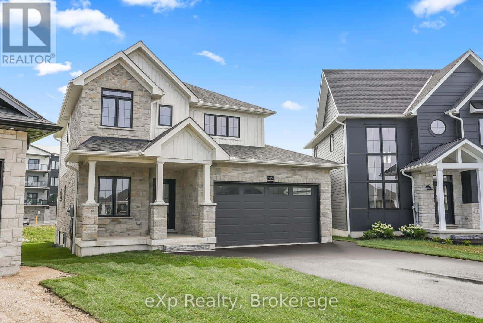 165 JACK'S WAY — Wellington North (Mount Forest), Ontario - Photo 3 of 47