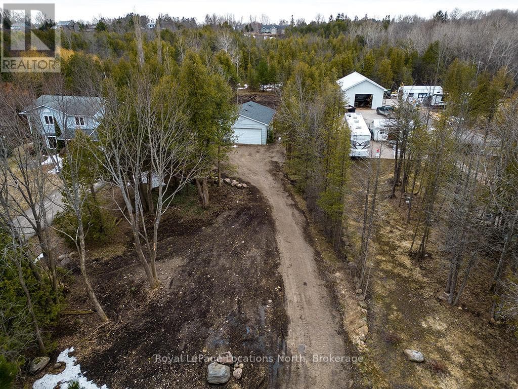 236 LAKESHORE ROAD S — Meaford, Ontario - Main photo