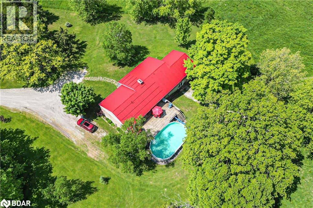 1579 WAINMAN Line — Coldwater, Ontario - Photo 5 of 46