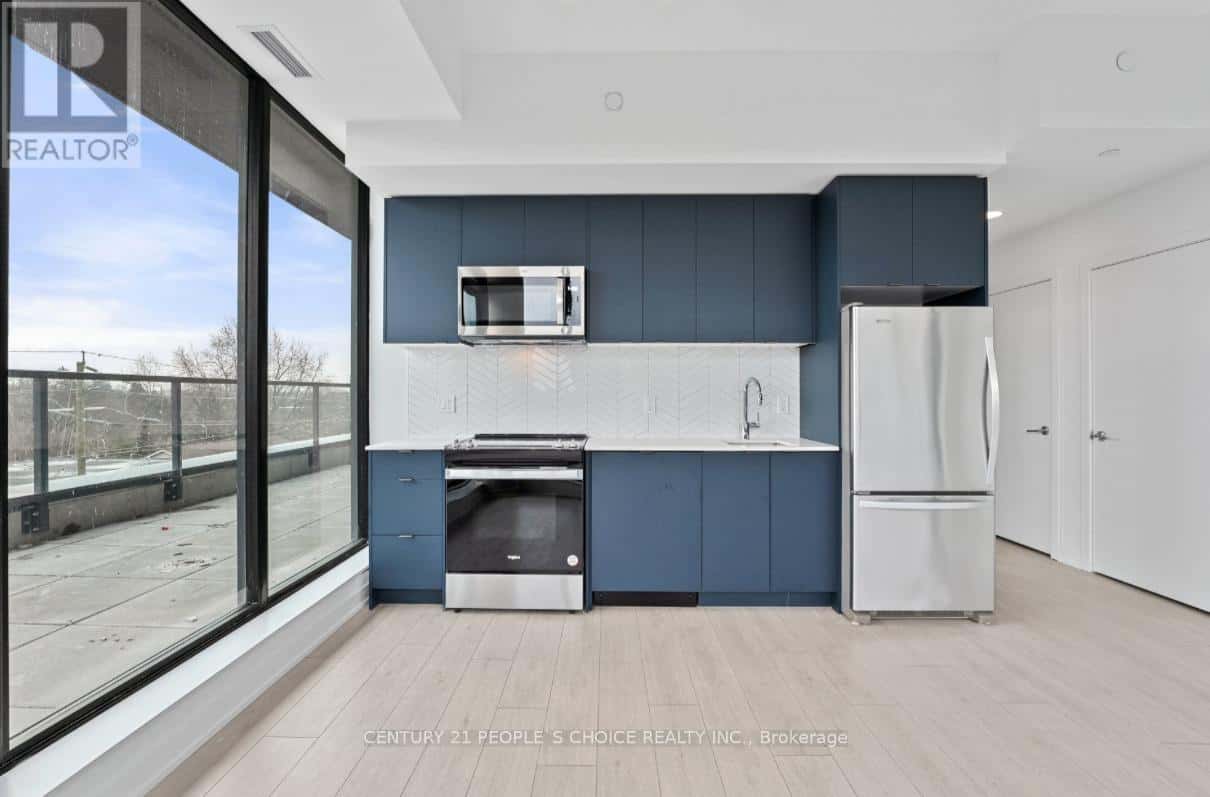 PH517 - 1614 CHARLES STREET — Whitby (Port Whitby), Ontario - Photo 4 of 24