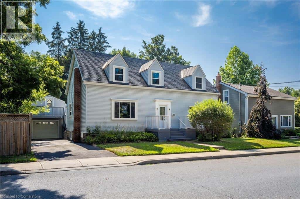 55 WELLINGTON Street S — Dundas, Ontario - Photo 3 of 49