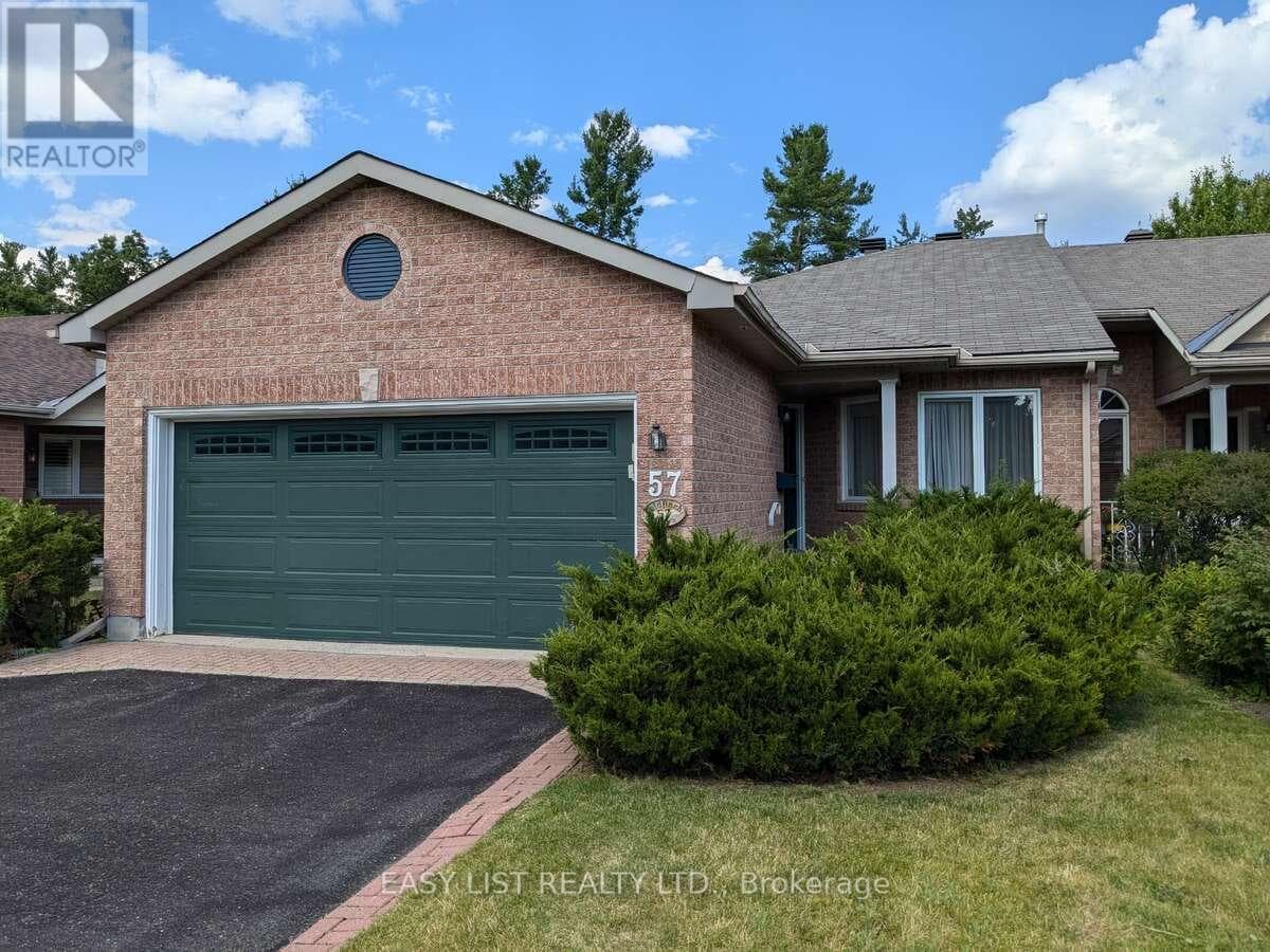 57 GOLDFINCH DRIVE — Ottawa, Ontario - Main photo