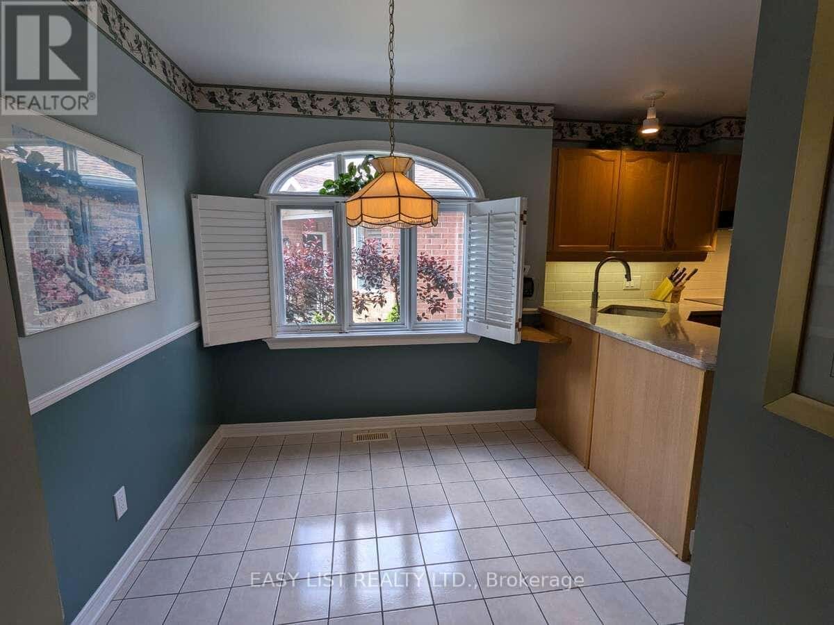 57 GOLDFINCH DRIVE — Ottawa, Ontario - Photo 3 of 41